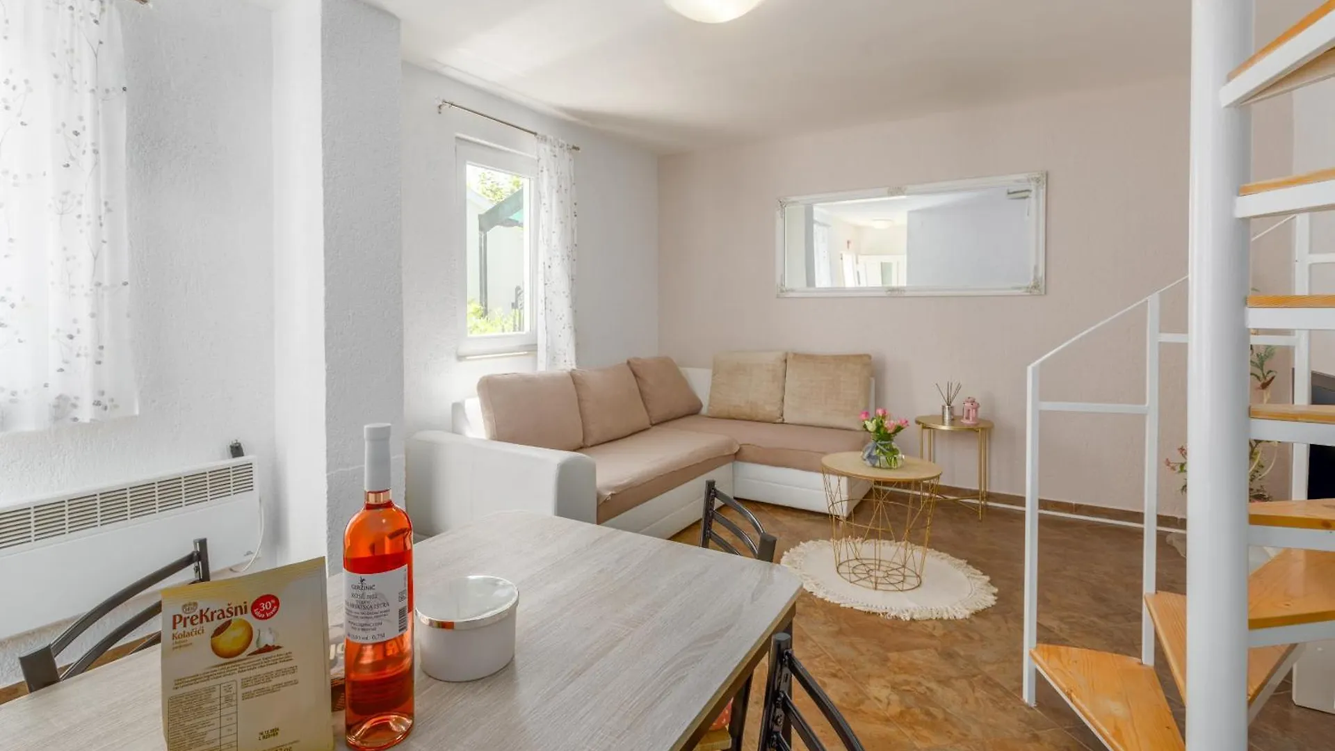 Apartment Leni Near Beach Porec 0*,  Croatia