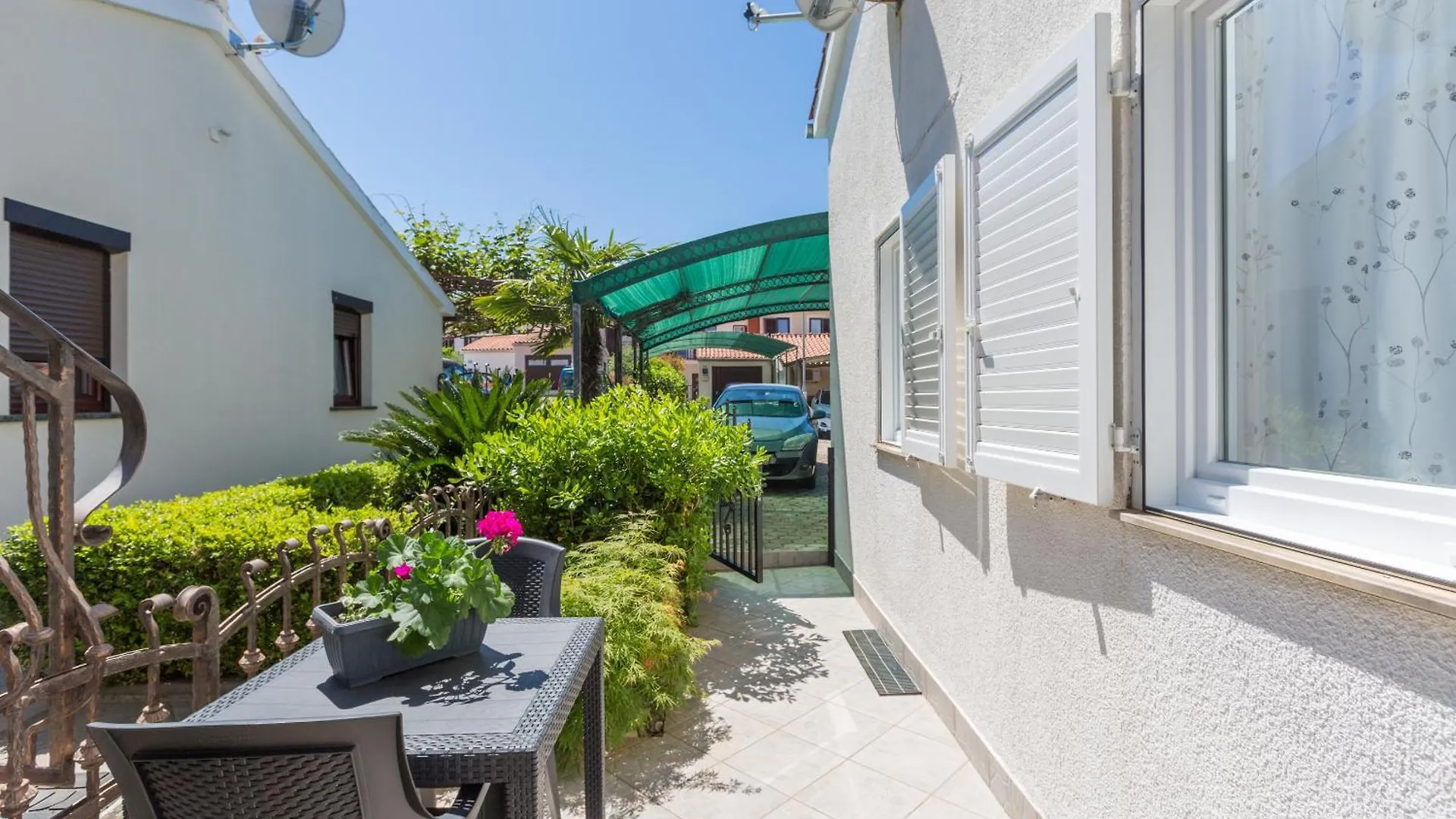 Apartment Leni Near Beach Porec
